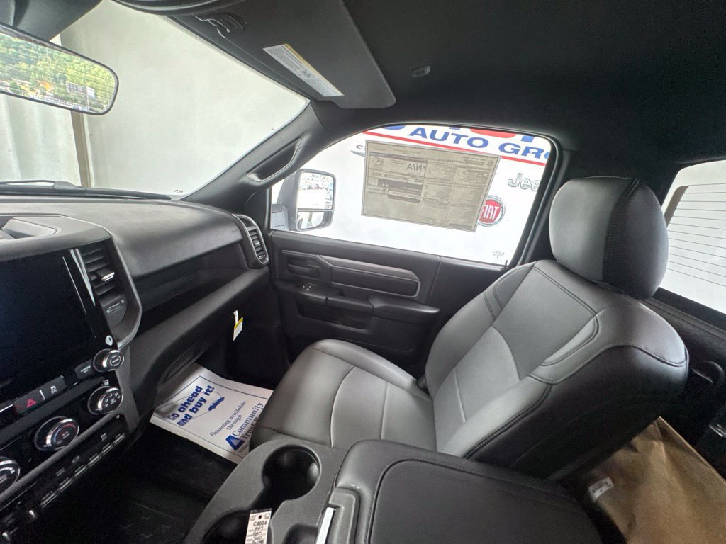 New 2027 RAM 3500 Tradesman AWD/4WD image 24