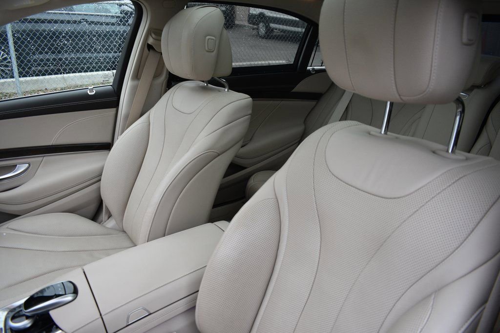 Used 2020 Mercedes-Benz S 450 4MATIC Sedan image 9