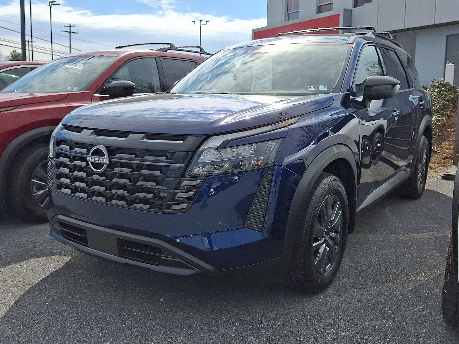 New 2026 Nissan Pathfinder SV image 3