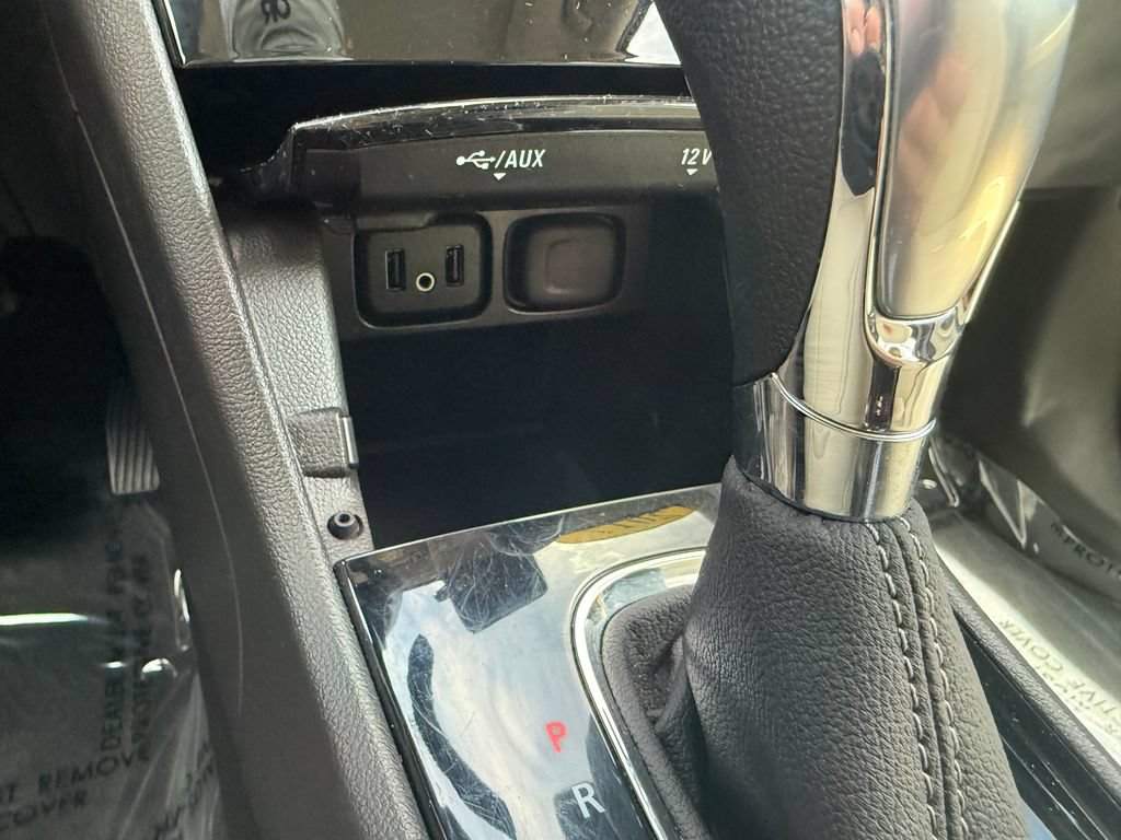 Used 2017 Buick Encore Premium AWD/4WD image 33