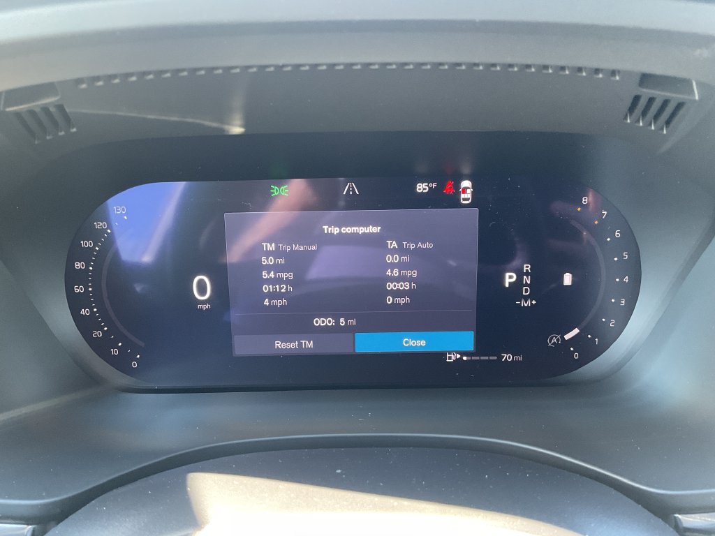 New 2027 Volvo XC60 B5 Plus AWD/4WD image 30