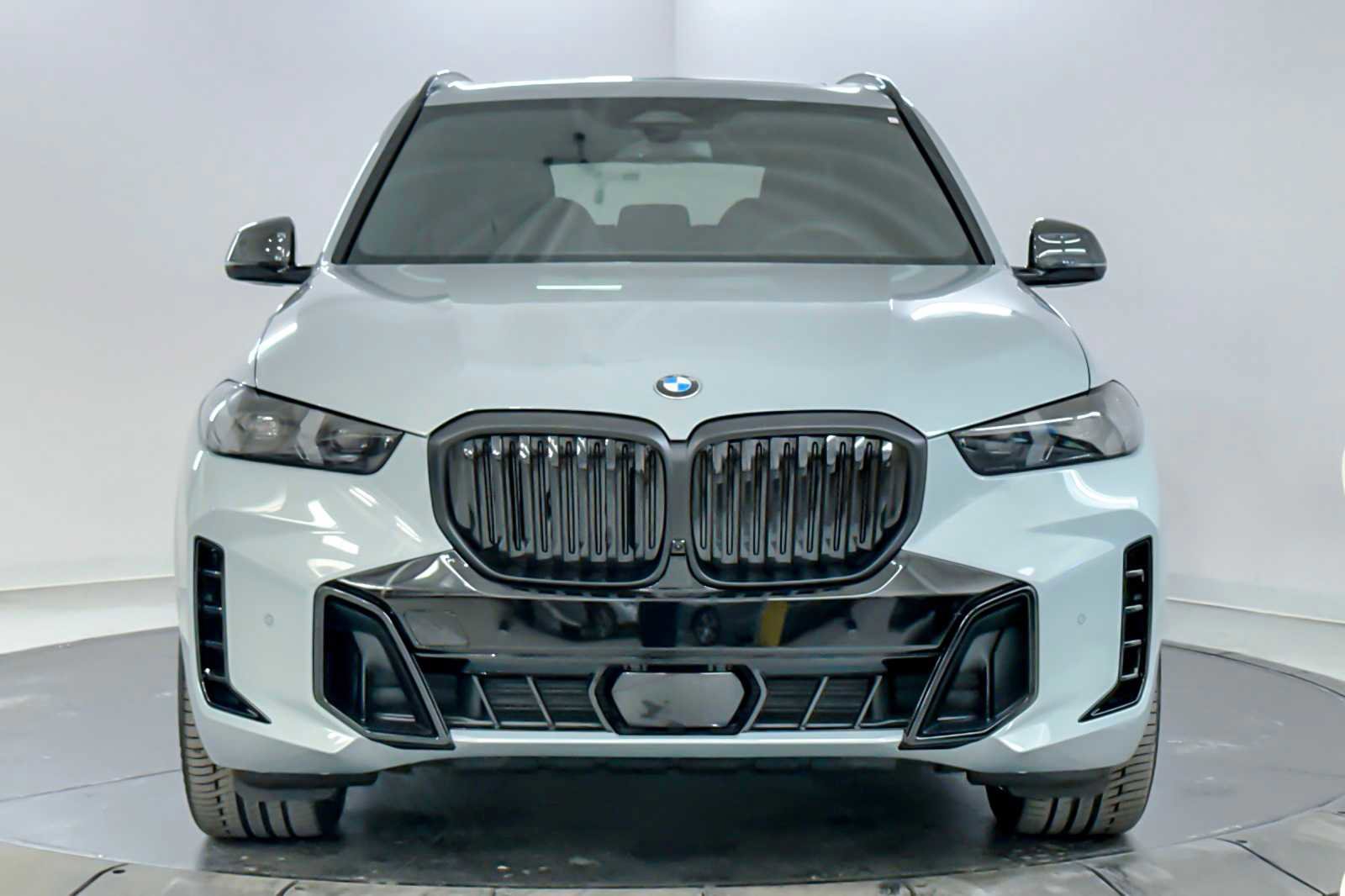 New 2026 BMW X5 xDrive40i w/ M Sport Package image 10