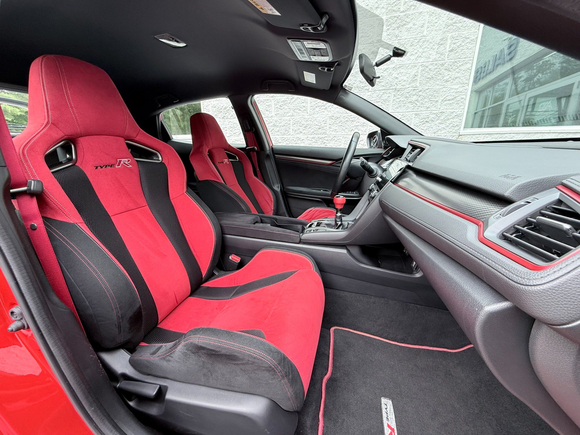 Used 2019 Honda Civic Type R image 36