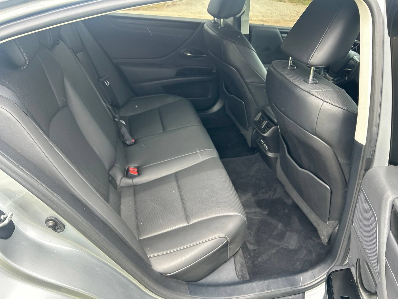 Used 2022 Lexus ES 350 w/ Premium Package FWD image 14
