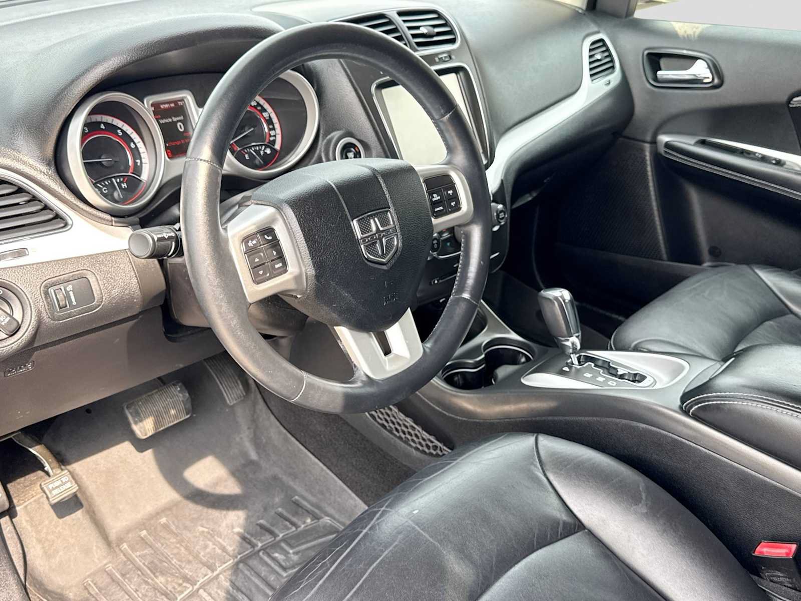 Used 2014 Dodge Journey Limited w/ Driver Convenience Group AWD/4WD image 2