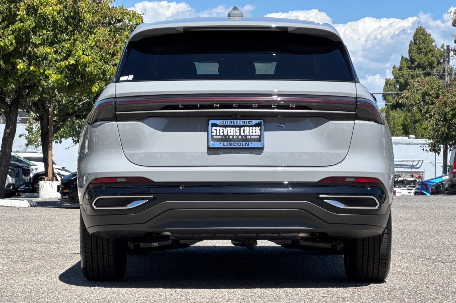 New 2026 Lincoln Nautilus Premier w/ Equipment Group 102A AWD/4WD image 5