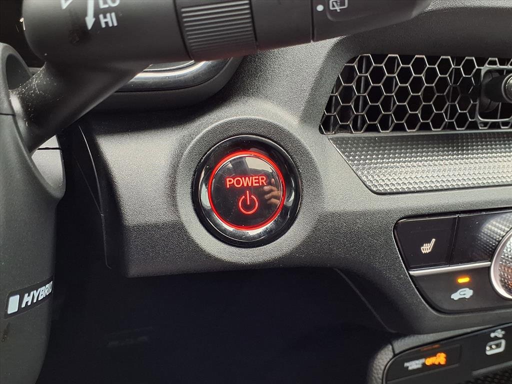 Used 2025 Honda CR-V Sport image 11