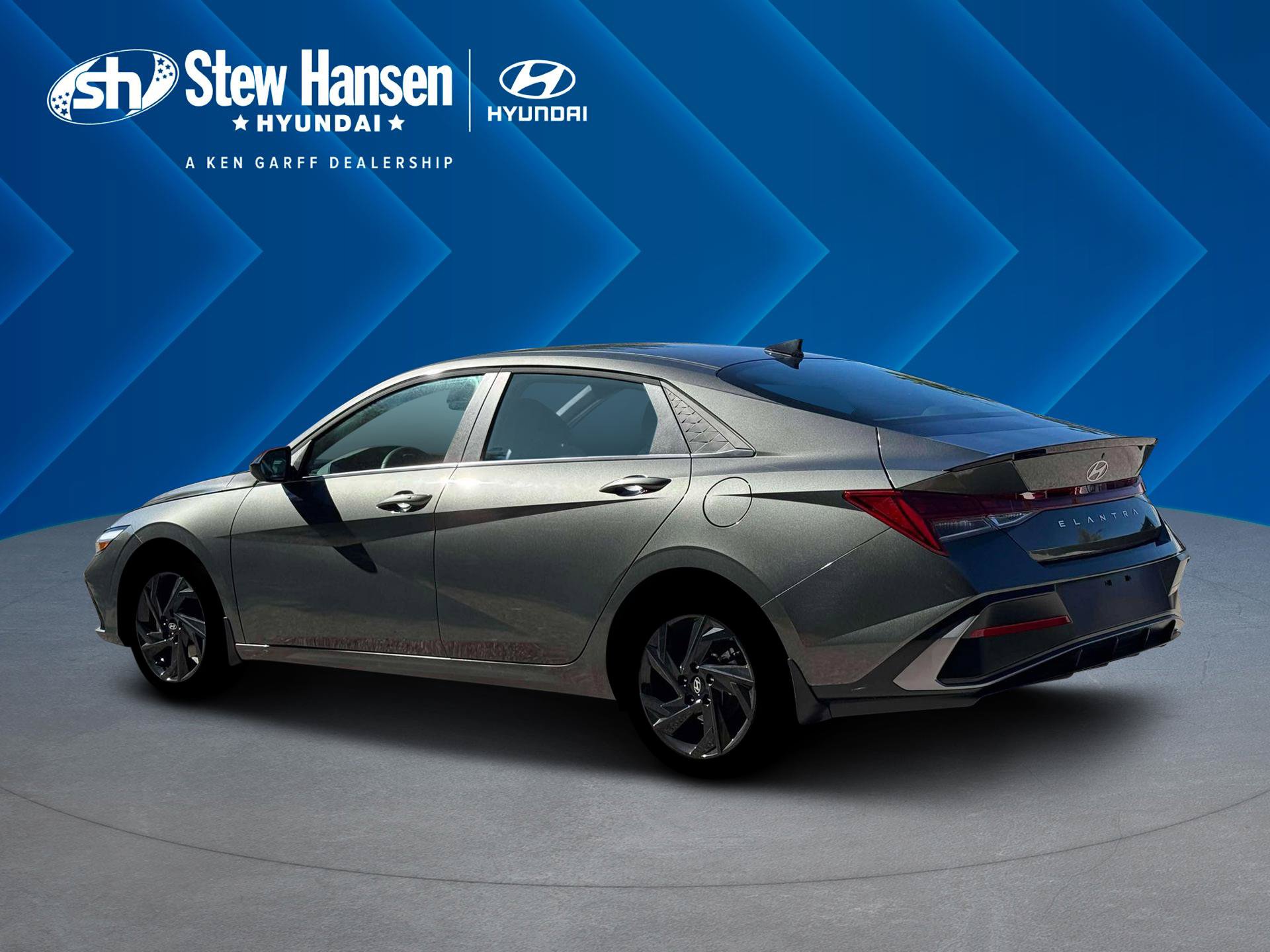 New 2026 Hyundai Elantra SEL Sport Premium FWD image 5