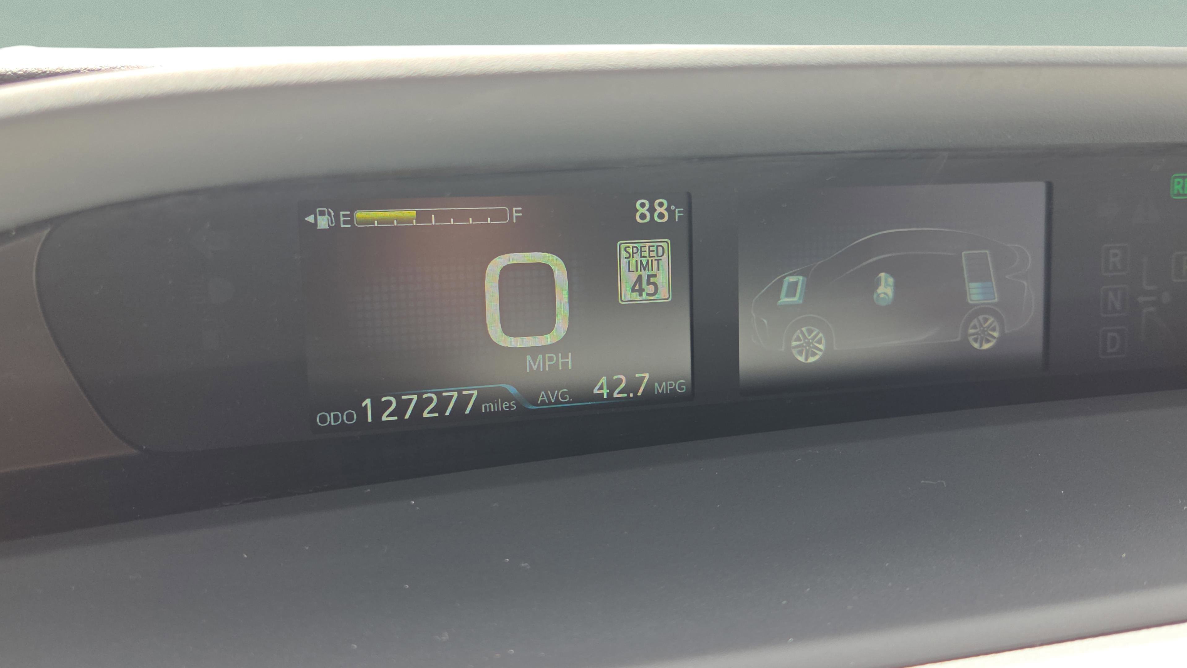 Used 2022 Toyota Prius XLE FWD image 24