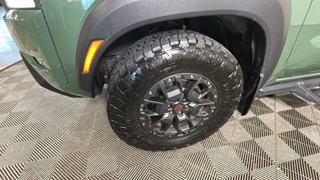 Used 2022 Nissan Frontier PRO-4X w/ Pro-4X Premium Package AWD/4WD image 10