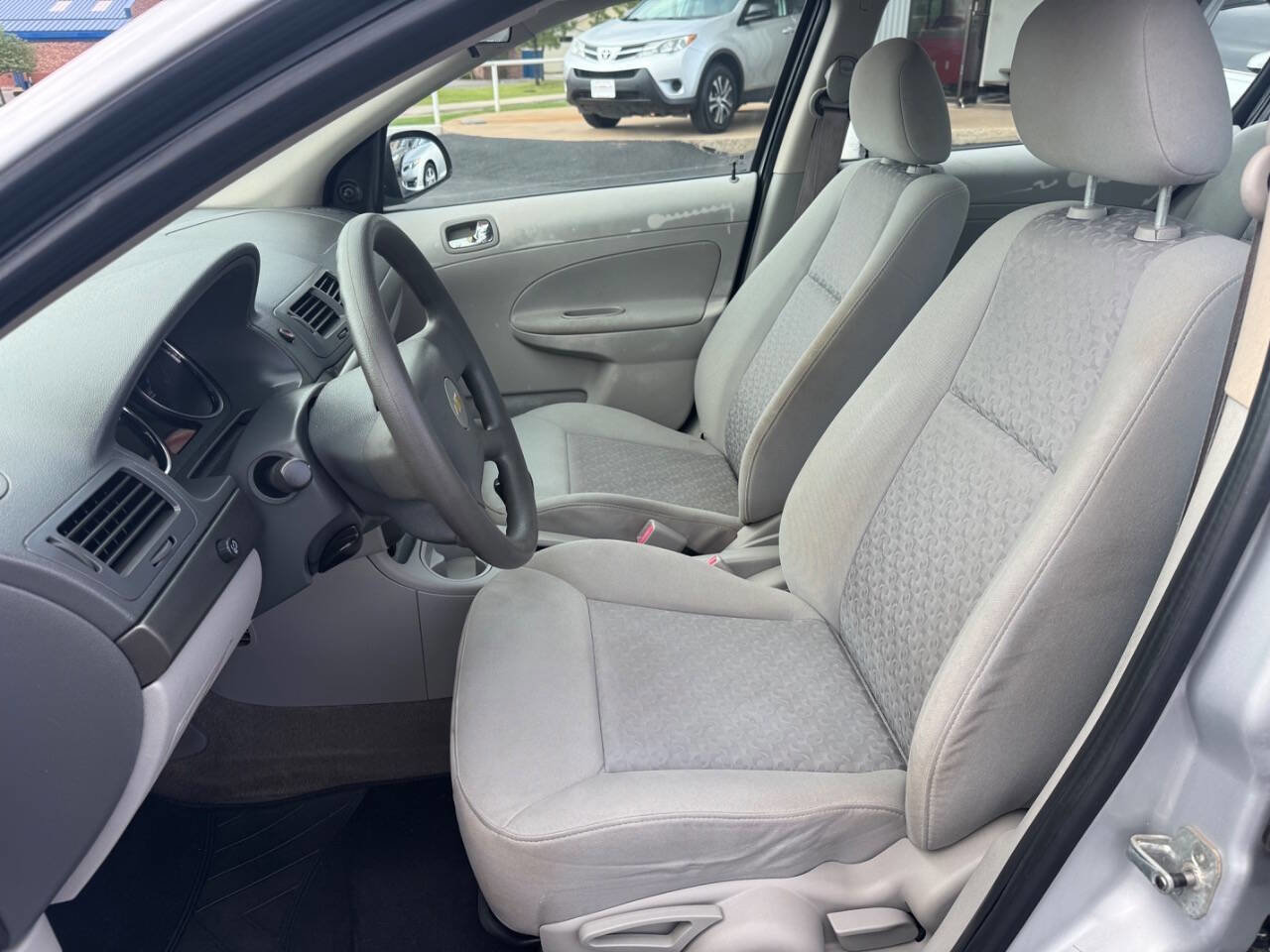 Used 2006 Chevrolet Cobalt LS FWD image 16