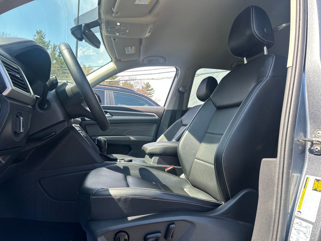 Certified 2022 Volkswagen Atlas SE AWD/4WD image 3