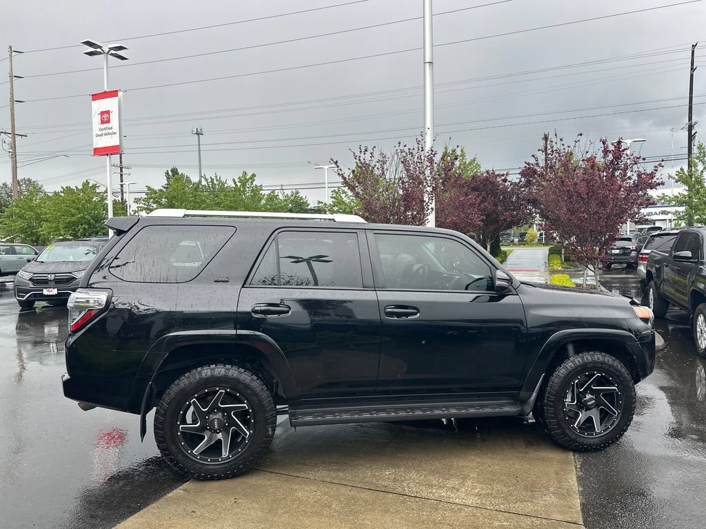 Certified 2016 Toyota 4Runner SR5 Premium AWD/4WD image 6
