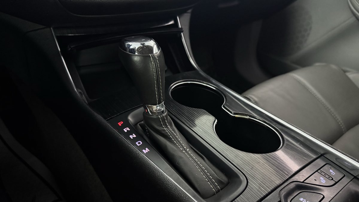 Used 2017 Chevrolet Impala Premier FWD image 25