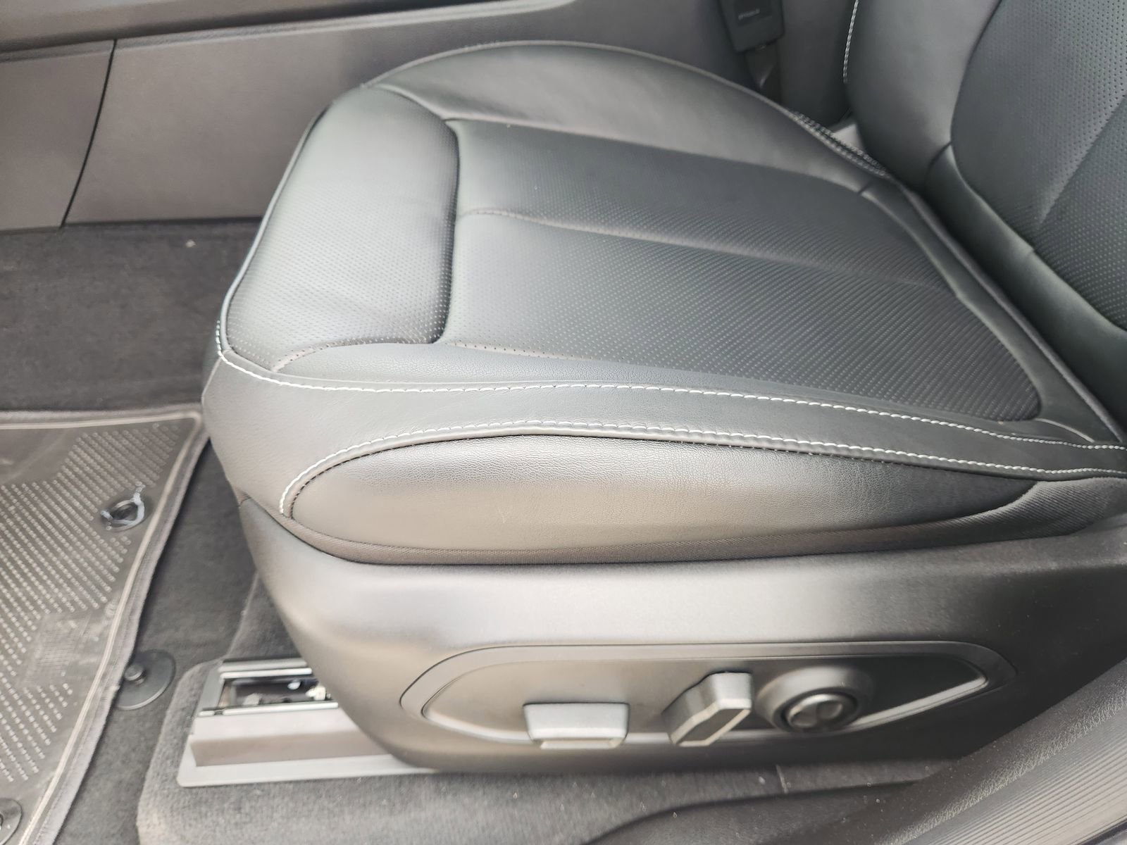 New 2026 Jeep Grand Cherokee Limited AWD/4WD image 20