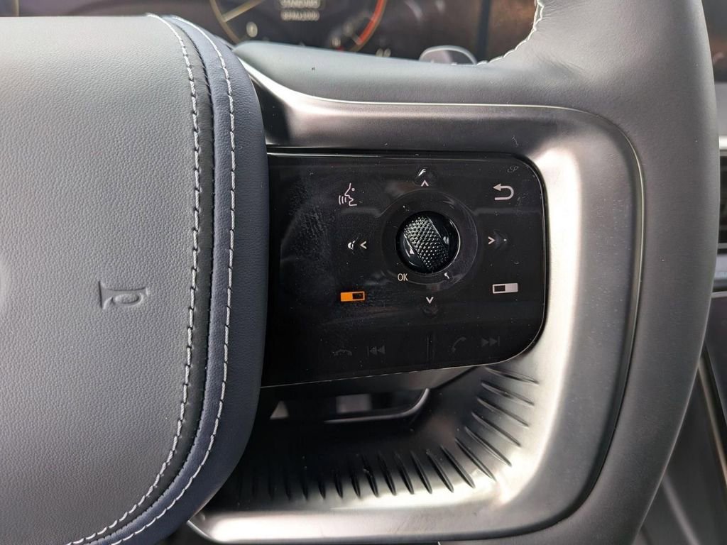 New 2026 INFINITI QX80 4WD w/ Sport Exterior Package image 19