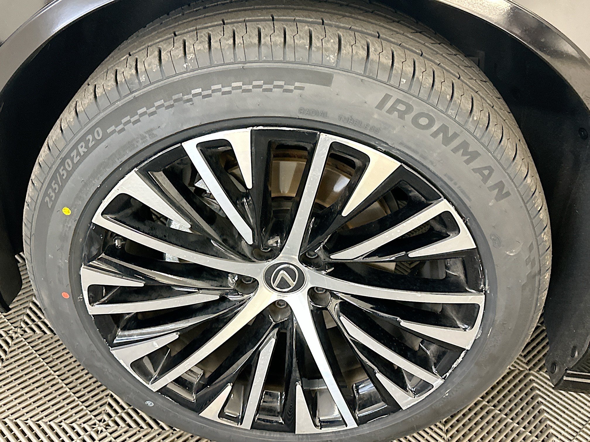Used 2023 Lexus RZ 450e Premium w/ Technology Package AWD/4WD image 37