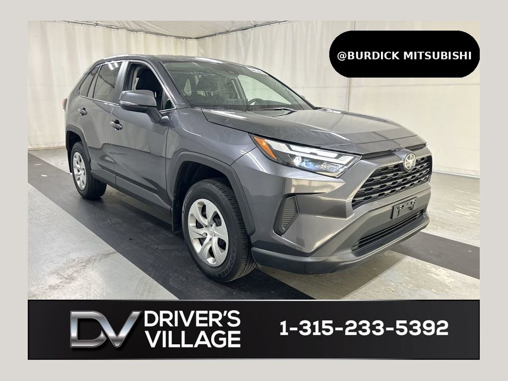 Used 2023 Toyota RAV4 LE AWD/4WD video 1