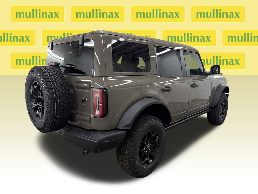 New 2026 Ford Bronco Badlands AWD/4WD image 3