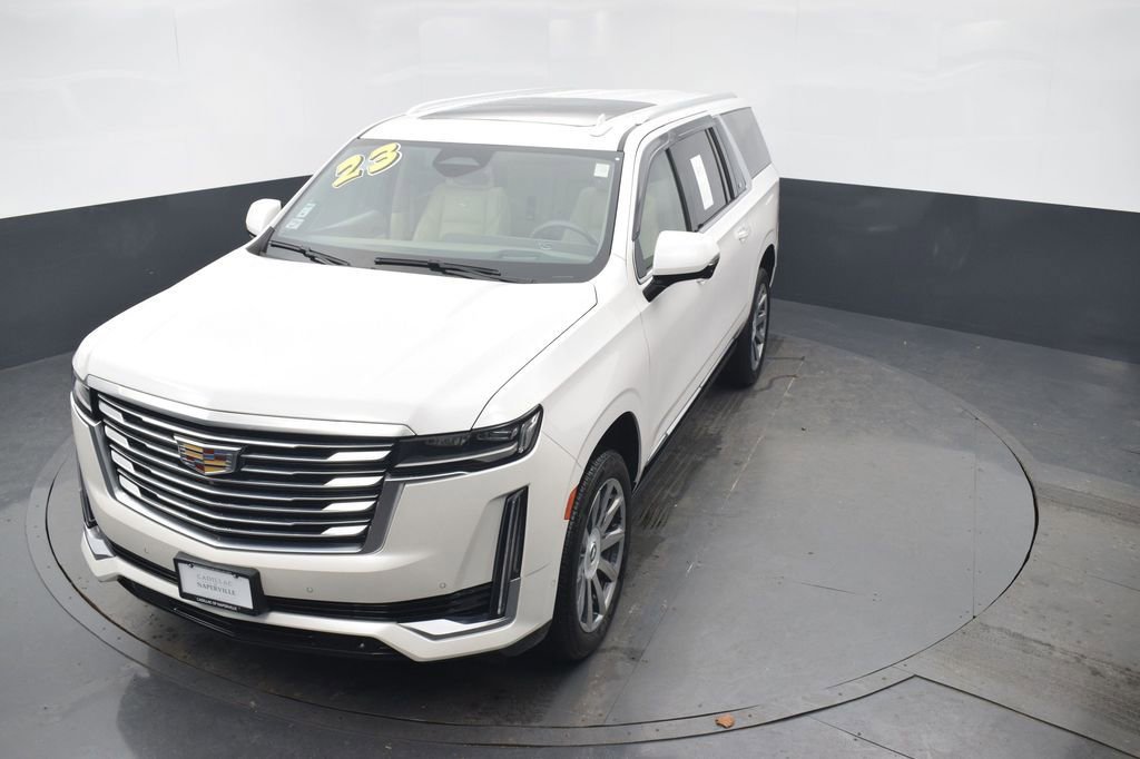 Used 2023 Cadillac Escalade ESV Premium Luxury Platinum w/ Heavy-Duty Trailer Package image 43