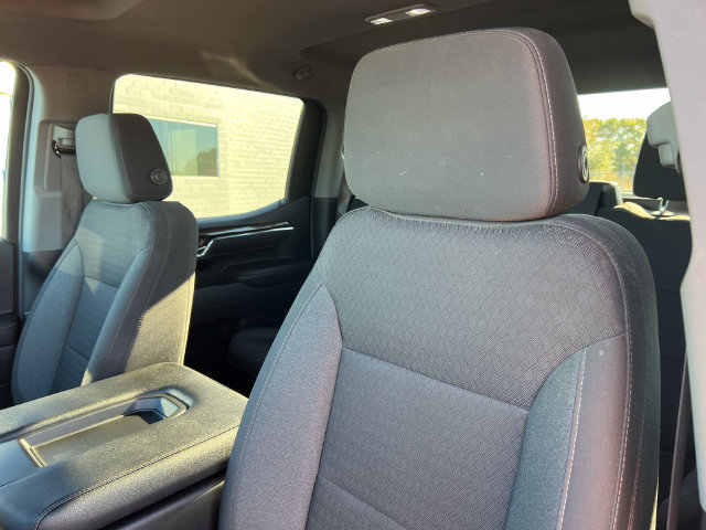 Used 2024 Chevrolet Silverado 1500 LT AWD/4WD image 14
