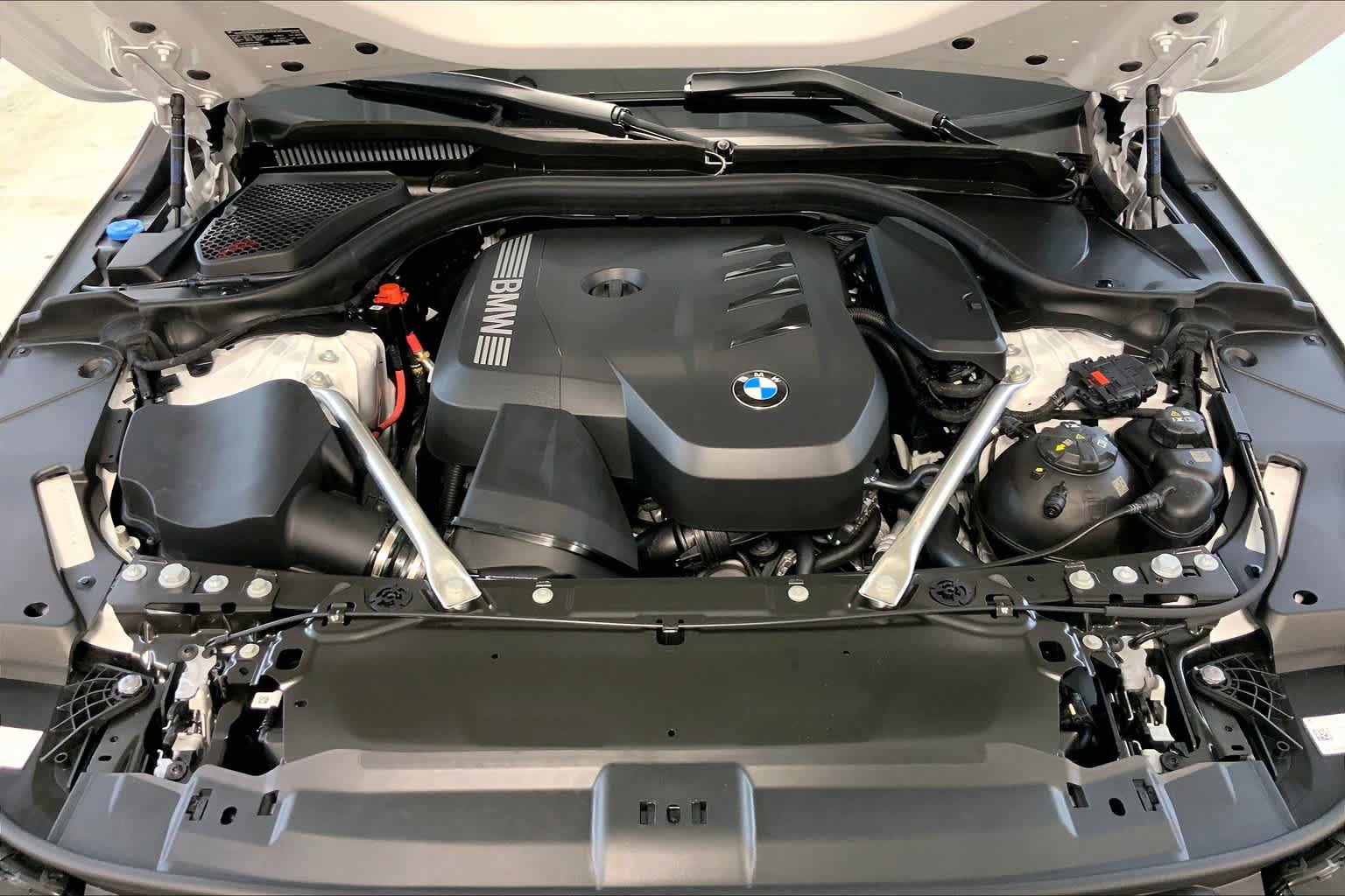 New 2024 BMW 530i xDrive w/ M Sport Package AWD/4WD image 16