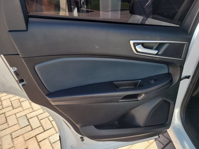 Used 2023 Ford Edge SEL w/ Sport Appearance Package AWD/4WD image 12