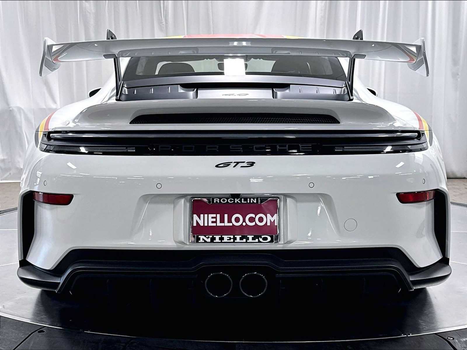 Used 2026 Porsche 911 GT3 RWD image 8