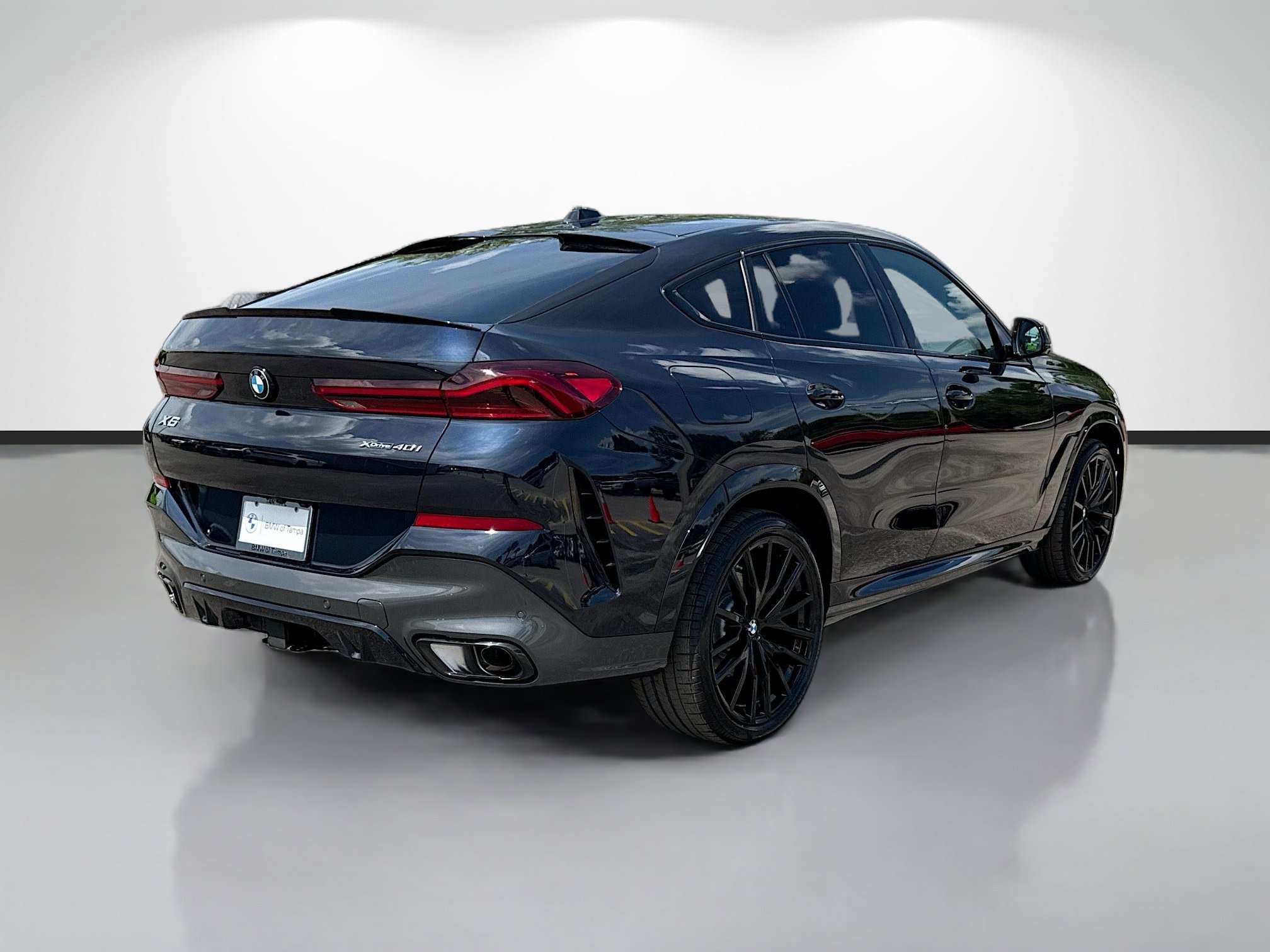 New 2027 BMW X6 xDrive40i AWD/4WD image 3