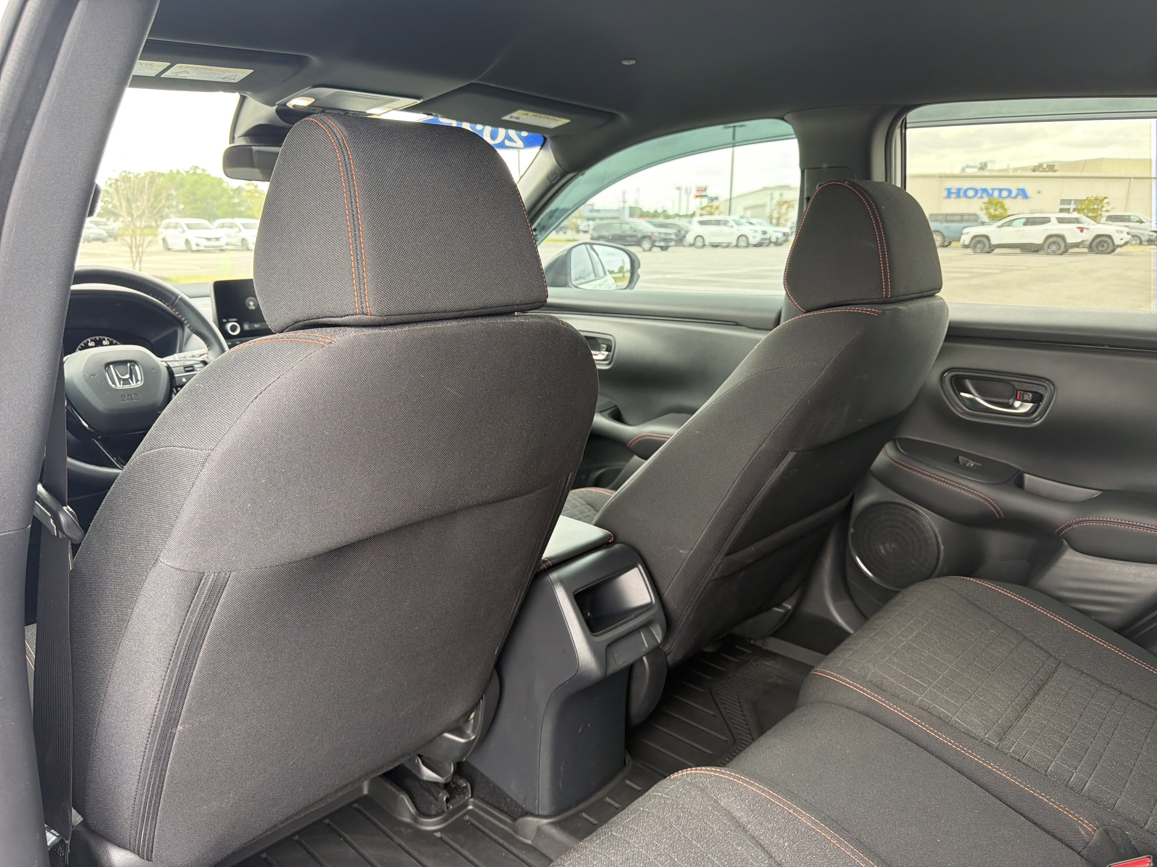 Certified 2025 Honda HR-V Sport image 12