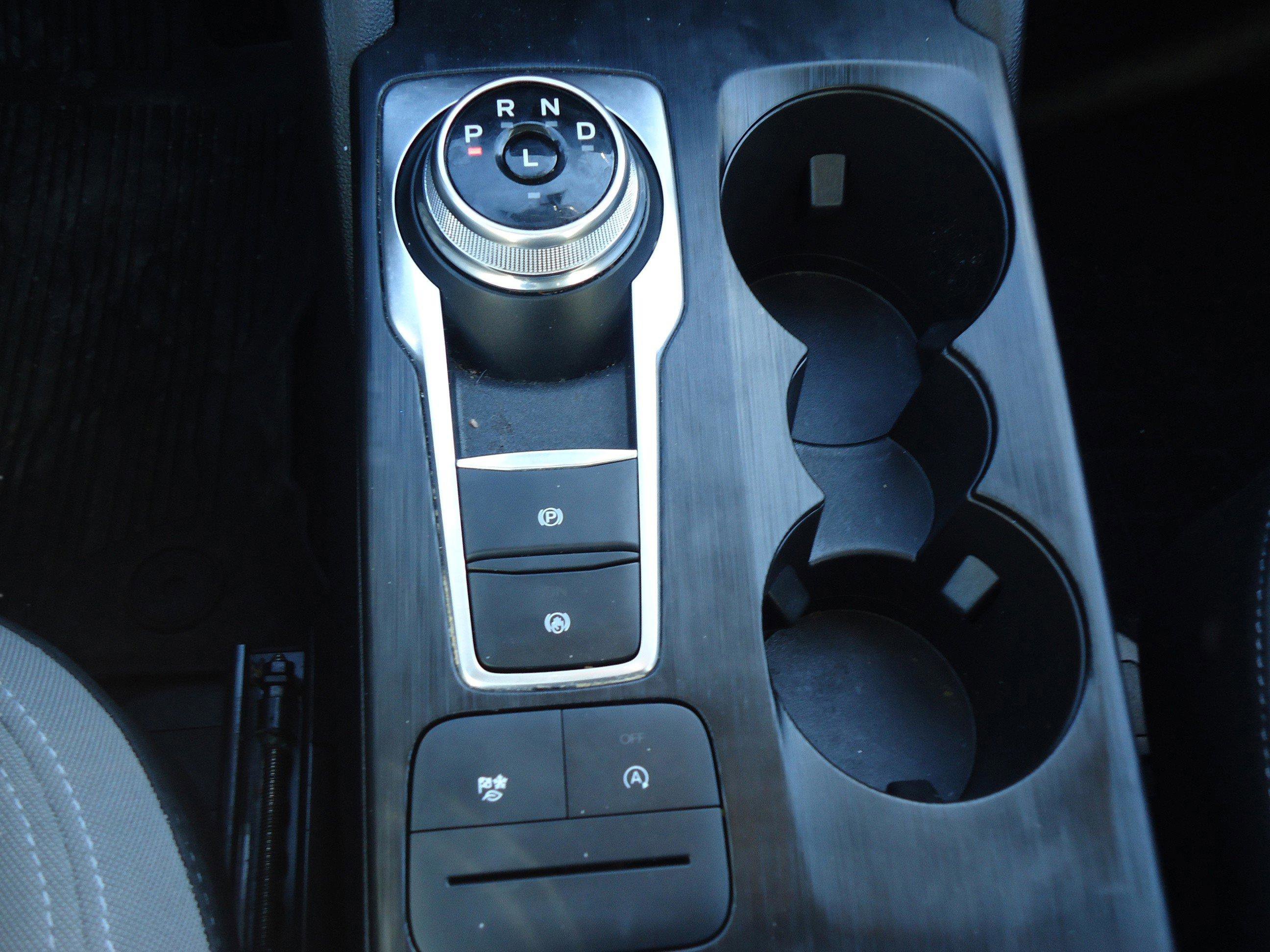 Used 2022 Ford Escape SE w/ Convenience Package image 19