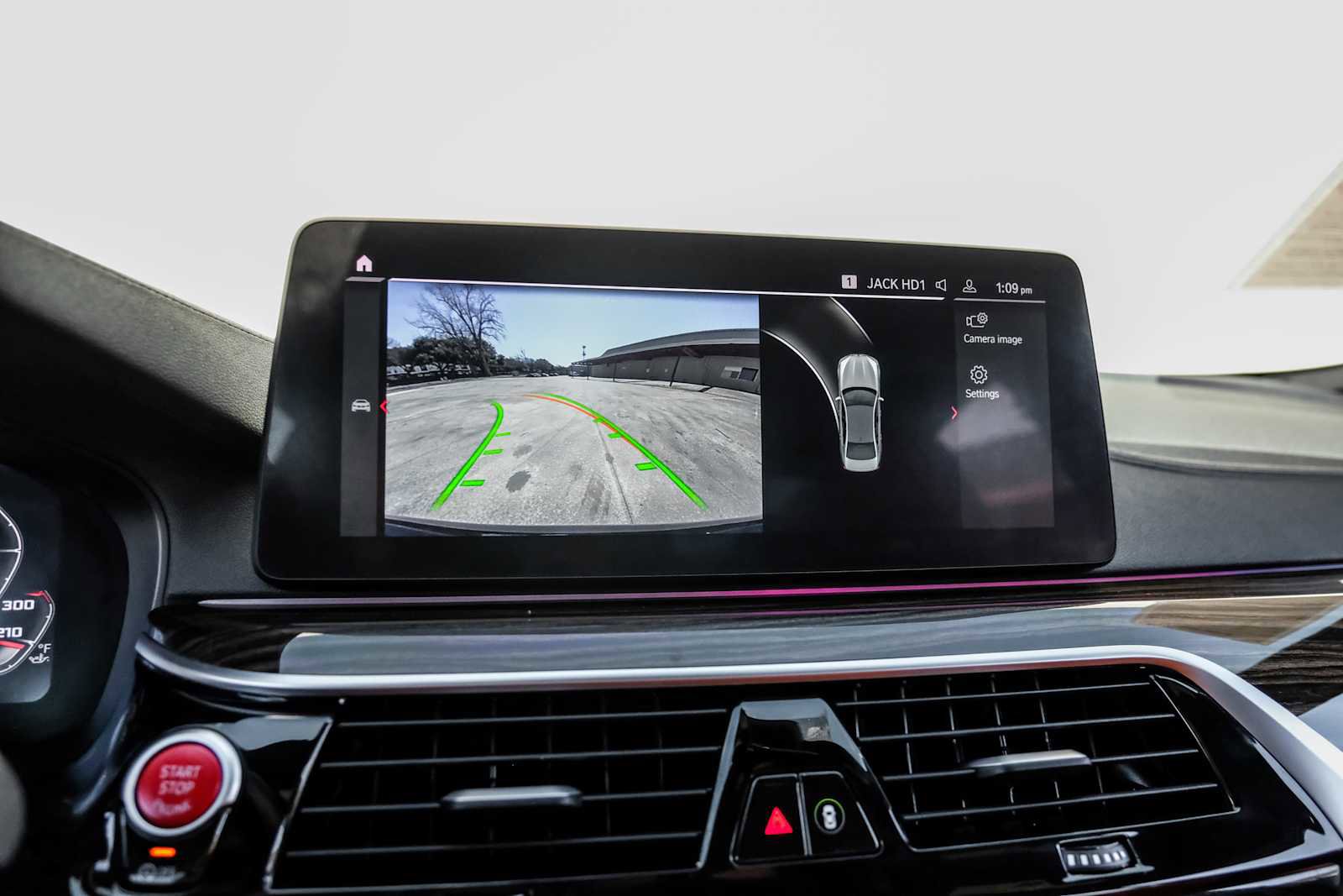 Used 2023 BMW M5 image 19