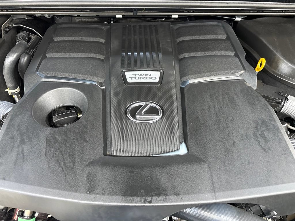 Used 2024 Lexus GX 550 w/ Accessory Package (Z1) AWD/4WD image 11