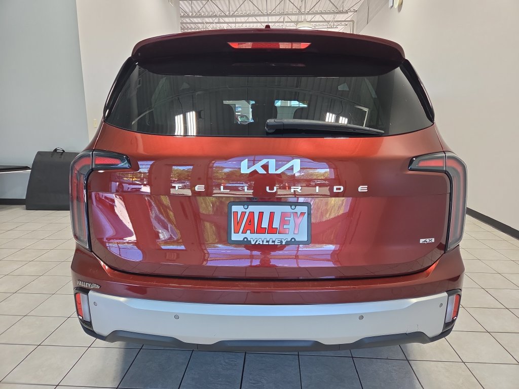 Used 2023 Kia Telluride EX AWD/4WD image 10