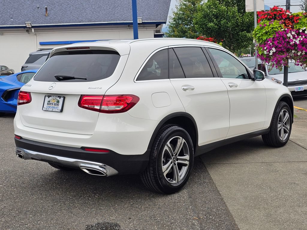 Used 2019 Mercedes-Benz GLC 300 4MATIC image 5