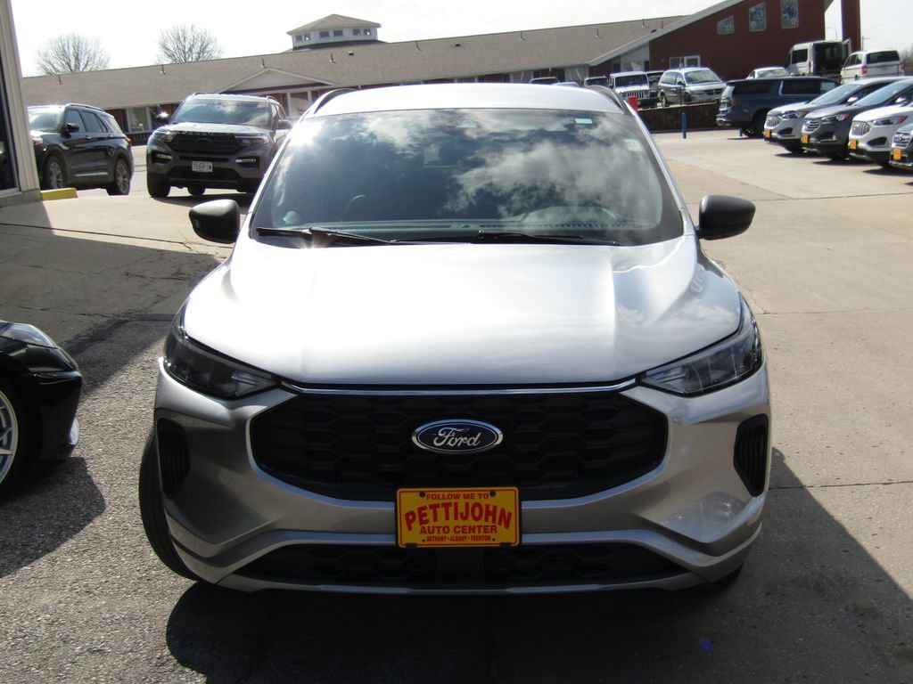 Used 2024 Ford Escape ST-Line image 13