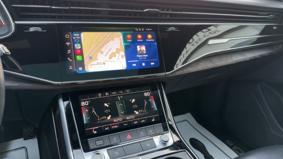 Used 2021 Audi Q8 Premium w/ Black Optic Package image 18