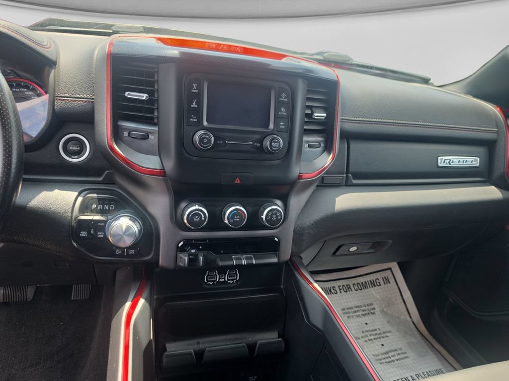 Used 2022 RAM 1500 Rebel AWD/4WD image 17
