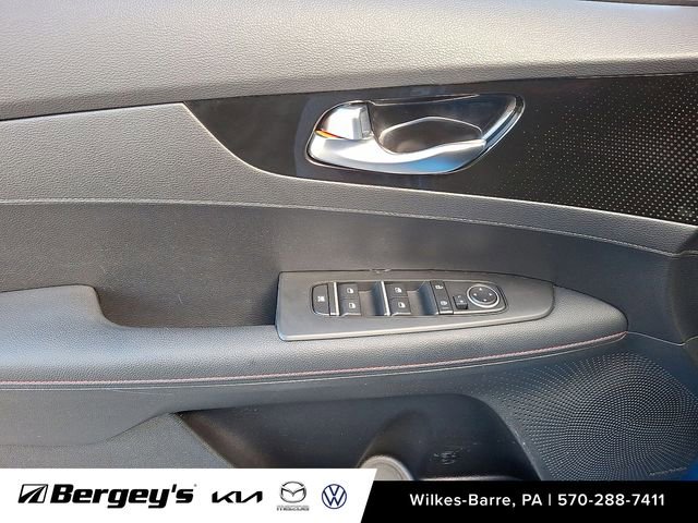 Used 2022 Kia Forte GT w/ GT2 Package image 30