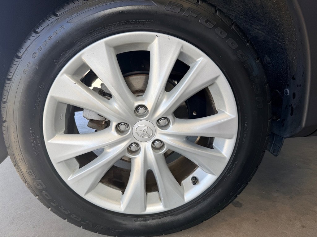 Used 2014 Toyota RAV4 Limited AWD/4WD image 44