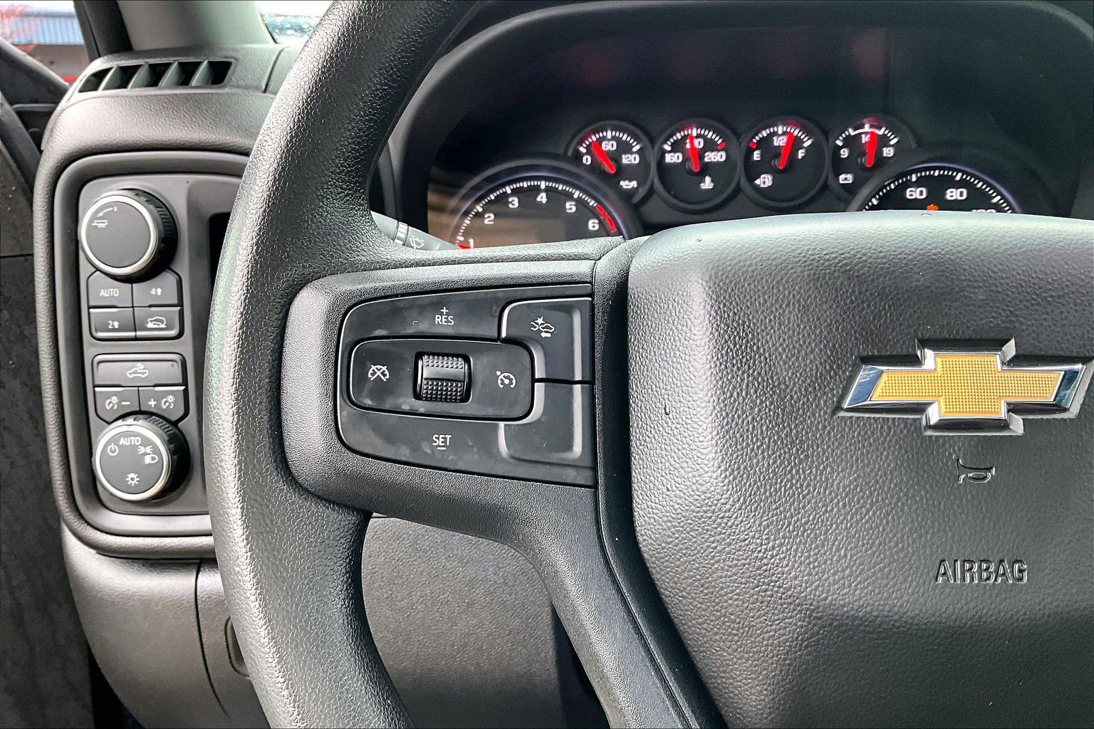 Used 2025 Chevrolet Silverado 1500 Custom AWD/4WD image 8