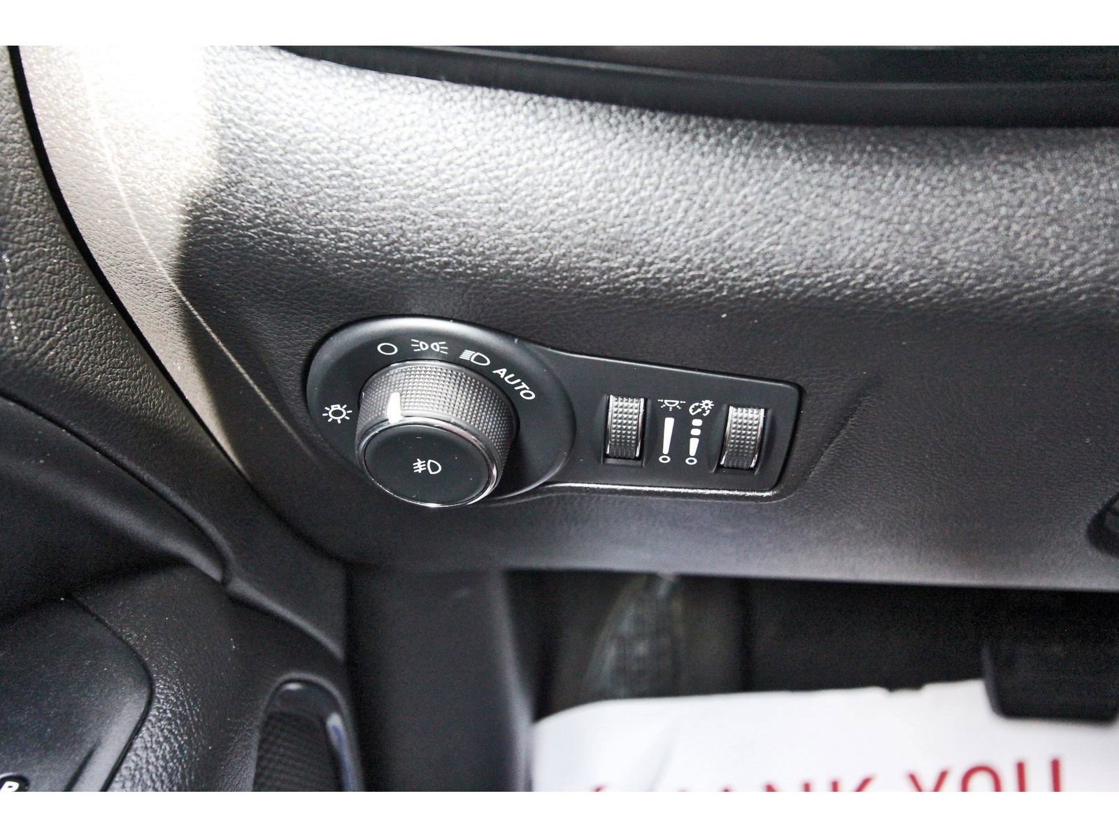 Used 2023 Jeep Compass Latitude w/ Convenience Group AWD/4WD image 18
