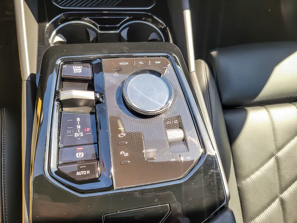 Used 2024 BMW 530i xDrive w/ M Sport Package image 14