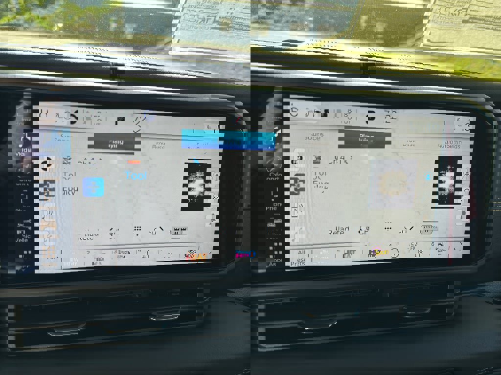 New 2025 Jeep Gladiator Sport image 14