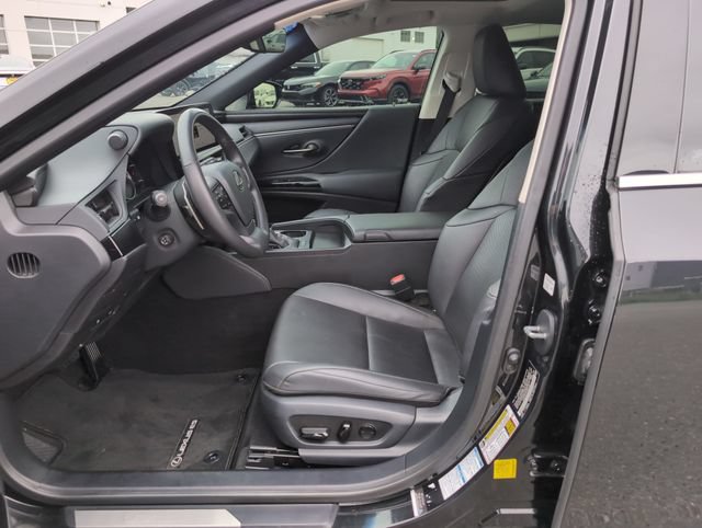 Used 2023 Lexus ES 250 w/ Premium Package AWD/4WD image 16