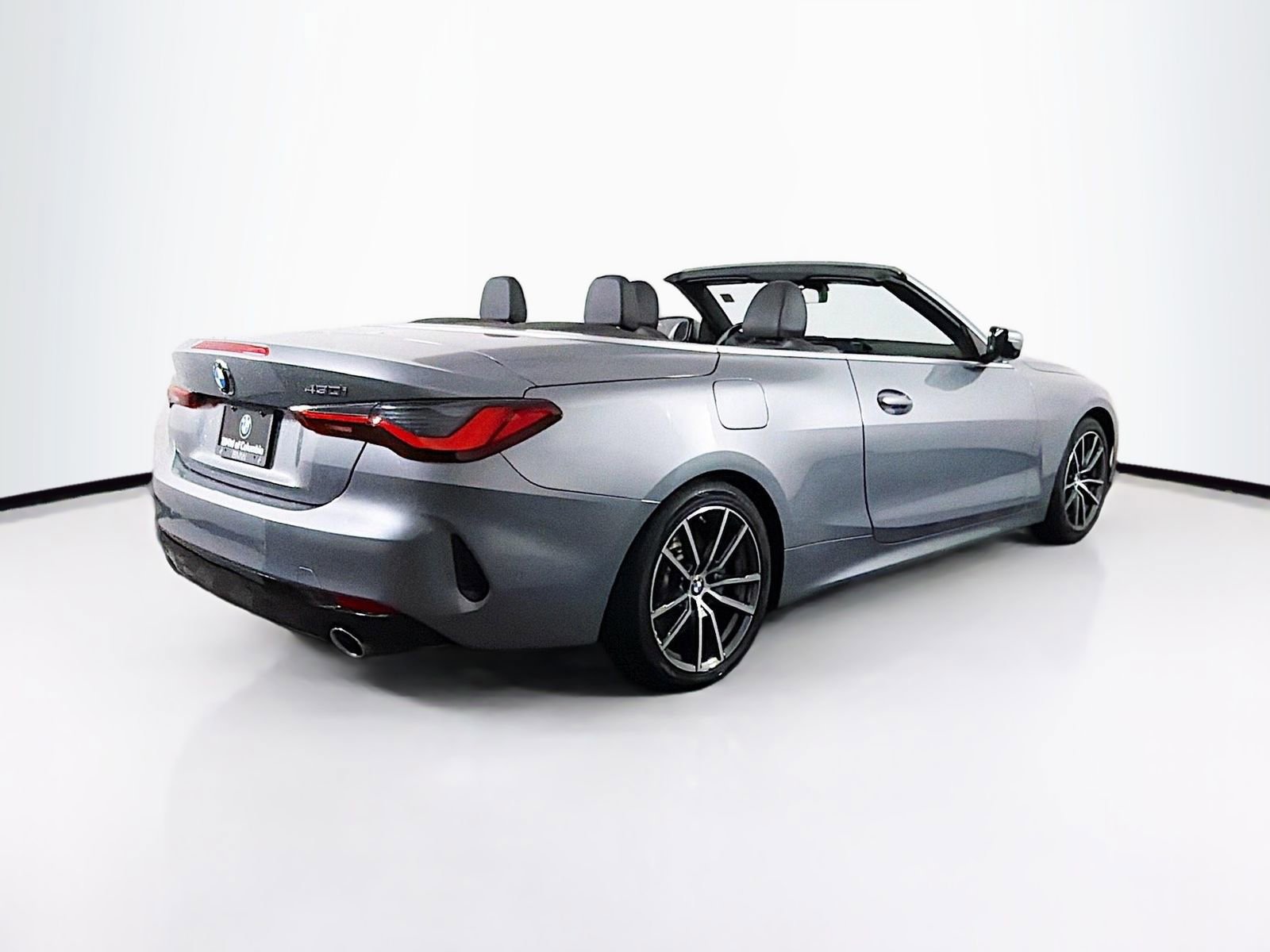 Used 2025 BMW 430i Convertible image 13