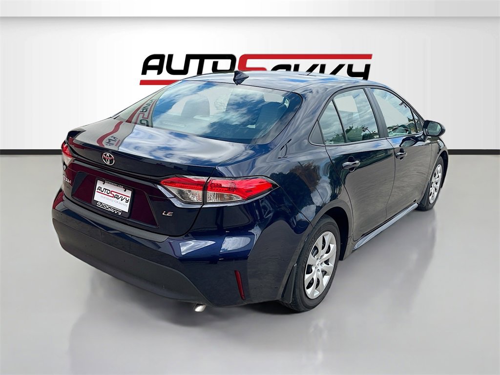 Used 2025 Toyota Corolla LE image 7