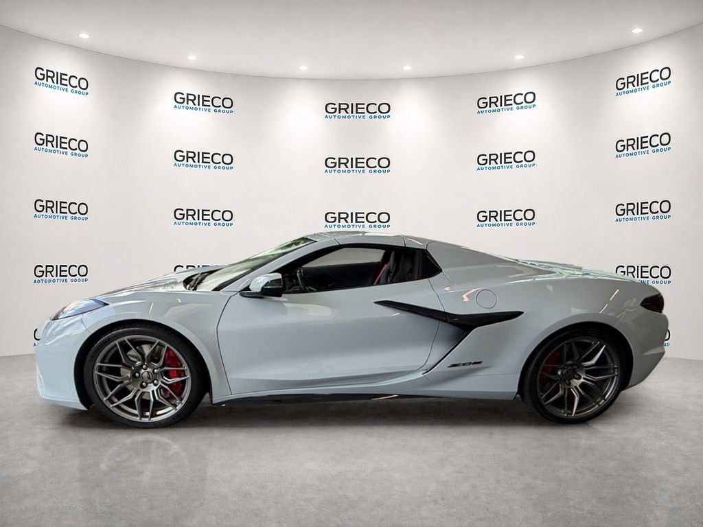 Certified 2024 Chevrolet Corvette Z06 RWD image 4
