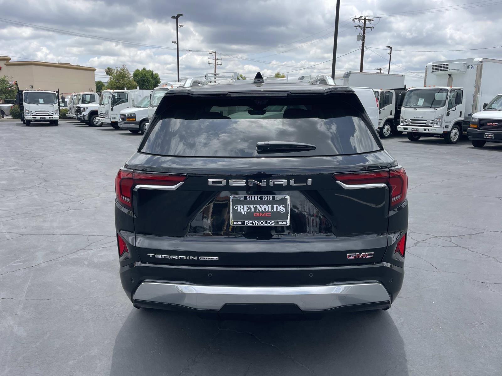 New 2026 GMC Terrain Denali AWD/4WD image 6