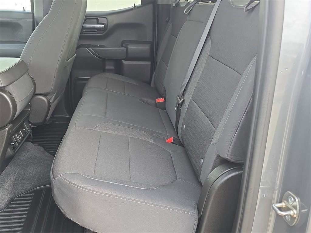 Used 2020 Chevrolet Silverado 1500 LT w/ Convenience Package image 26